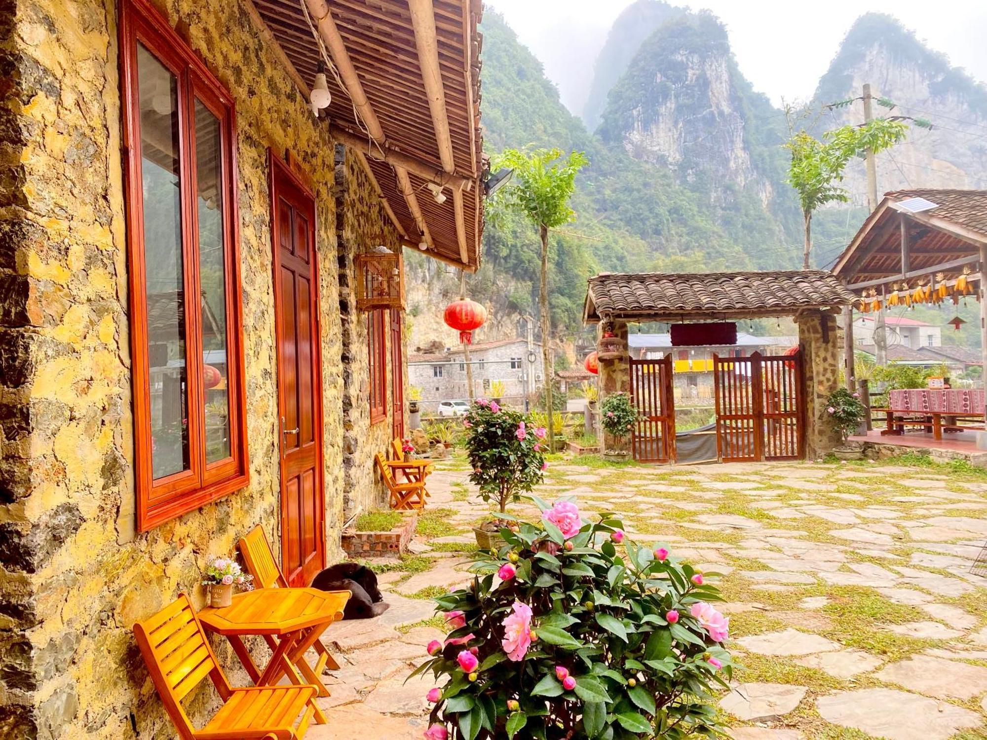 Lan Rung Homestay Lung Nieo Exteriör bild
