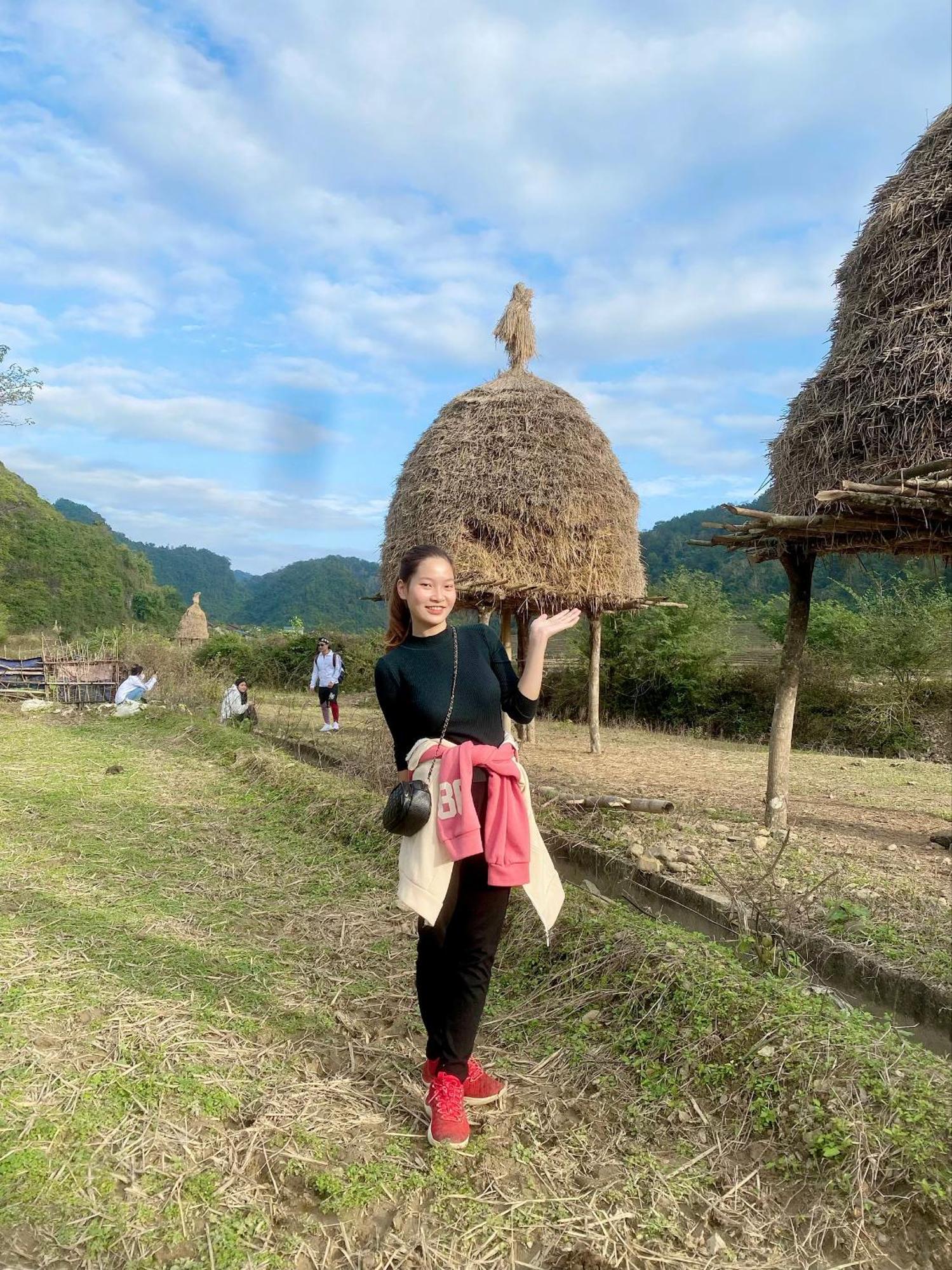 Lan Rung Homestay Lung Nieo Exteriör bild